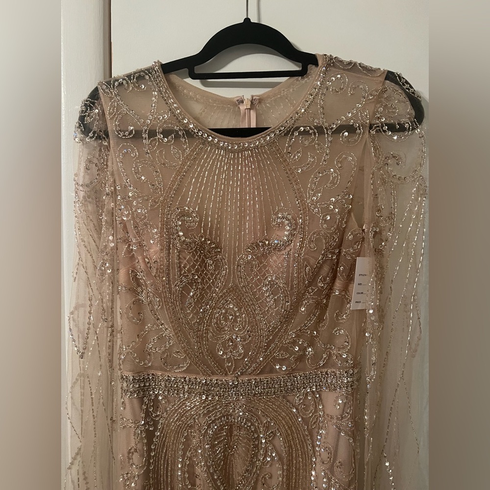 Custome made never worn evening gown/prom dress